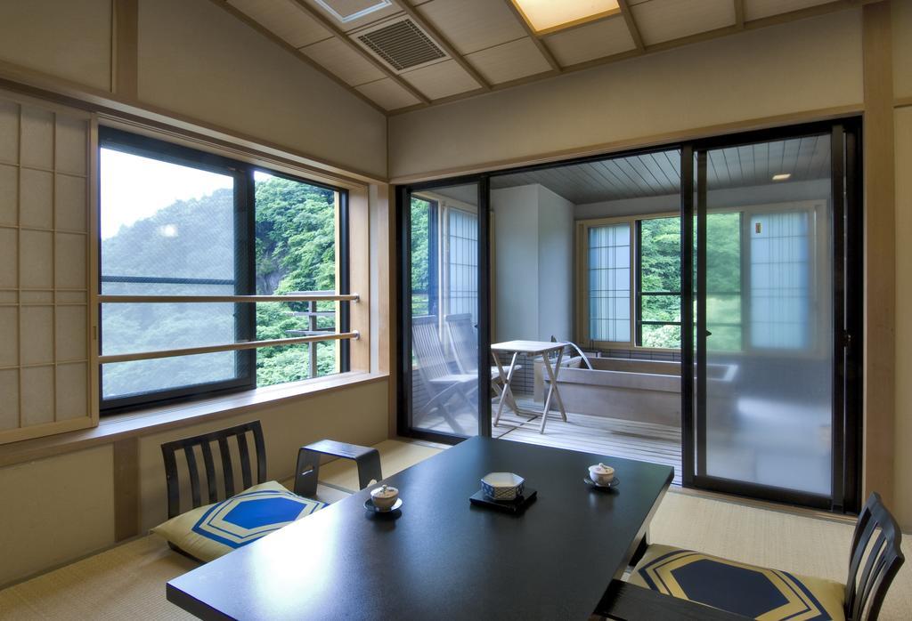 Koduchi No Yado Tsurukamedaikichi Hotel Nikko Kamer foto